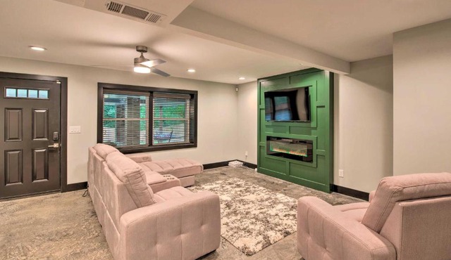 Stylish Atlanta Retreat Less Than 7 Mi to Midtown!