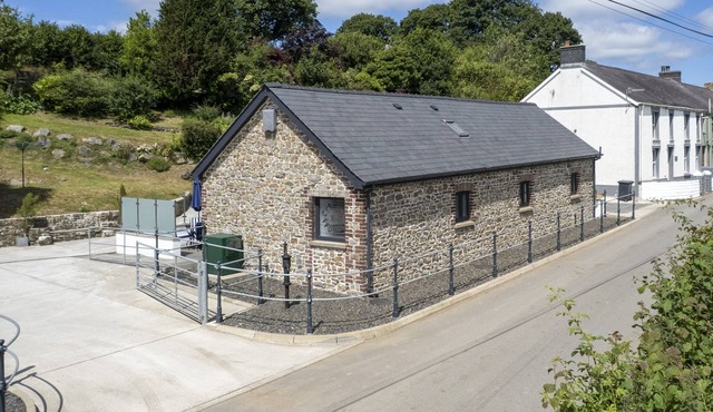 Stylish Barn Getaway in Carmarthenshire