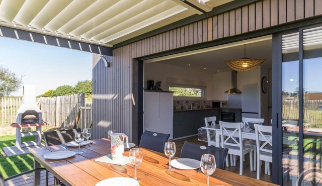 Stylish Beachside Home with Modern Amenities