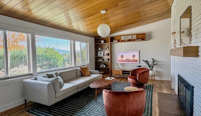 Stylish Boise Retreat w/Stunning Mountain Viewsn