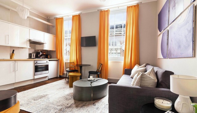 Stylish central London flat, recently refurbished!