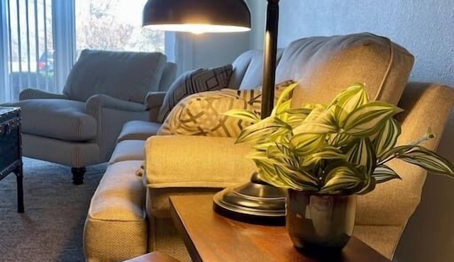 Stylish & Chic Modern Residence
