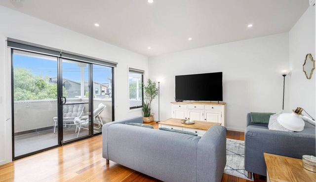 Stylish City-Edge Home with Balcony & Parking