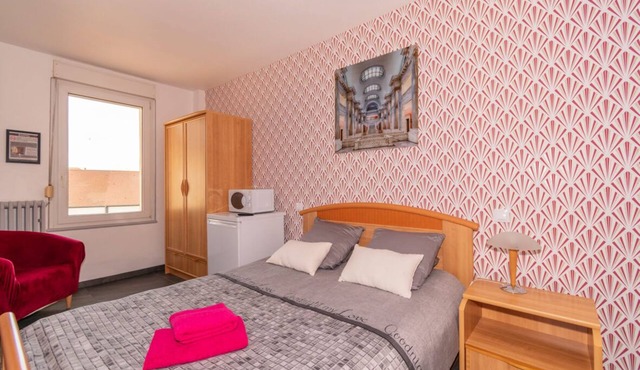 Stylish Classic Room