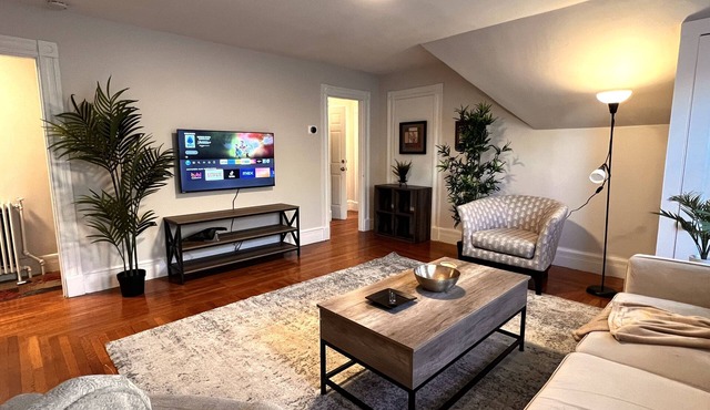 Stylish & Comfortable Oasis