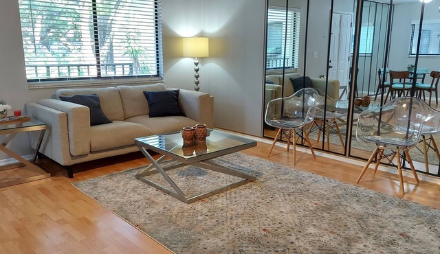 Stylish & comfy 2 bedroom condo centrally located
