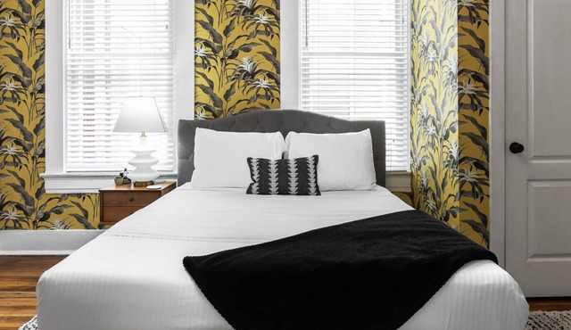 Stylish Condo Duo in Downtown Cincy!