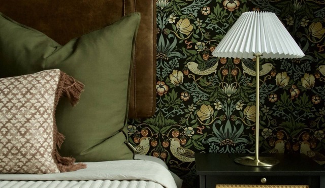 Stylish Condo Overlooking Broadway