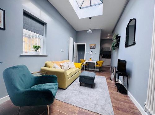 Stylish & Cosy 2 bedrooms Mews