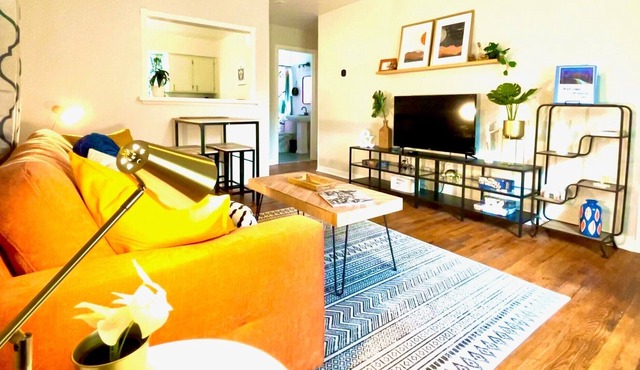 Stylish Cottage 304 - Free Parking - Self Check-in