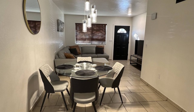 Stylish & Cozy Apt in Sierra Vista