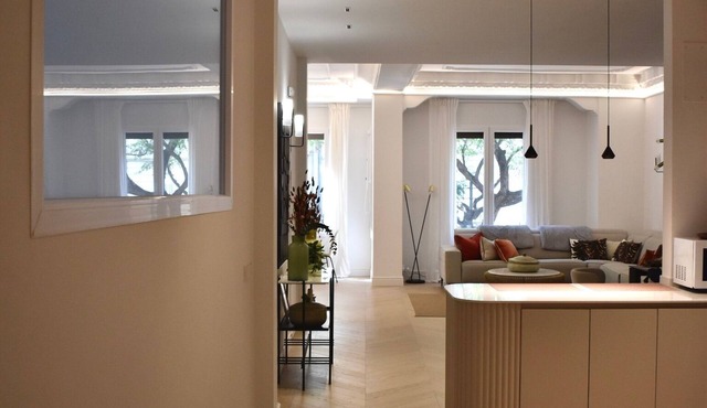 Stylish & Cozy Flat in the heart of Eixample, Valencia
