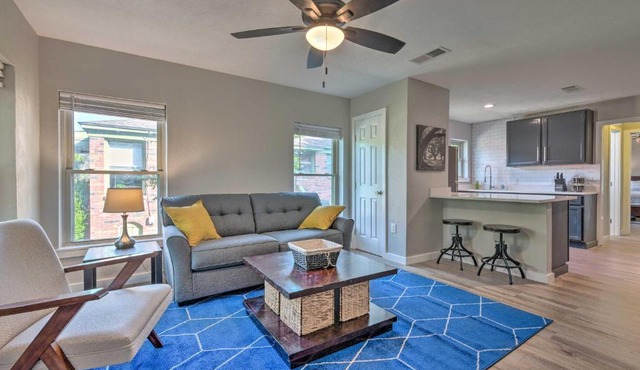 Stylish Dallas Getaway Less Than 2 Miles to Bishop Arts!