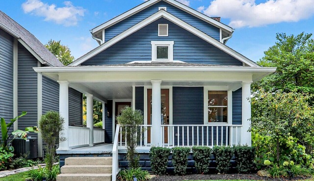 Stylish Downtown Escape with Game Room and Office!