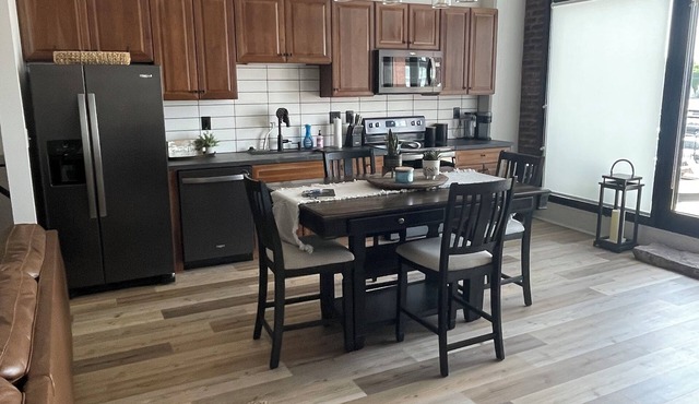 Stylish Downtown Sandusky Condo Perfect for Family Getaway