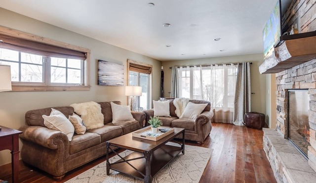 Stylish Downtown Whitefish Condo I Private Hot Tub I Prime Location