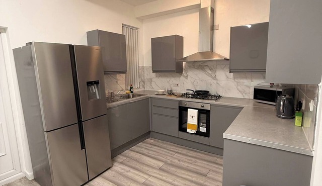 Stylish Dream Home with 4 en-suite Bedrooms