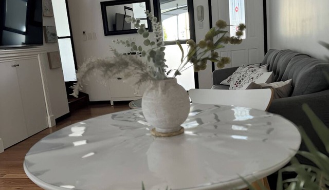 Stylish & Elegant 2BR Townhouse in Wilston, Brisbane