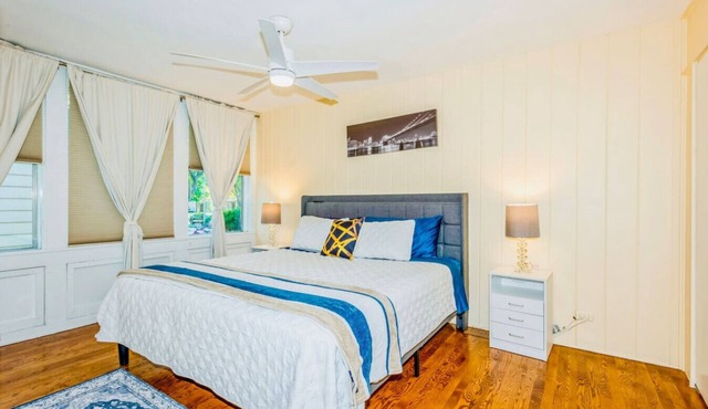 Stylish Elmhurst Ranch Home Pet-friendly Oasis