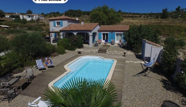 Stylish Family Villa in Félines