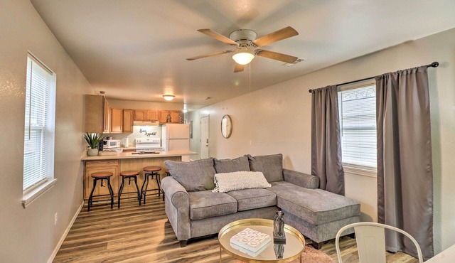 Stylish & Family-Friendly West Plains Home!