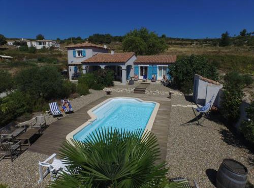 Stylish Family Villa in Félines