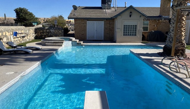 STYLISH & FUN on El Paso's Eastside