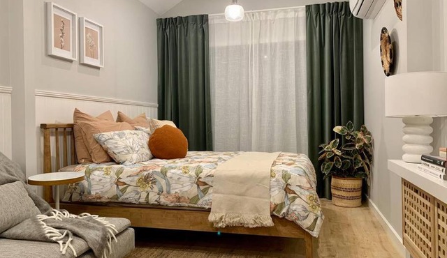 Stylish Geelong Cabin - Your home away from home