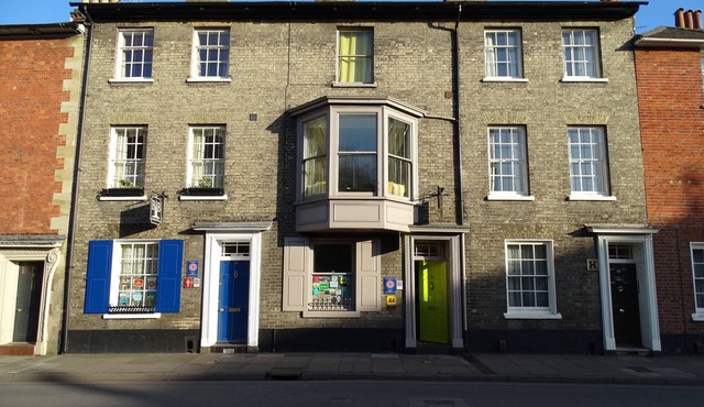 Stylish Georgian Town House in the heart of Salisbury