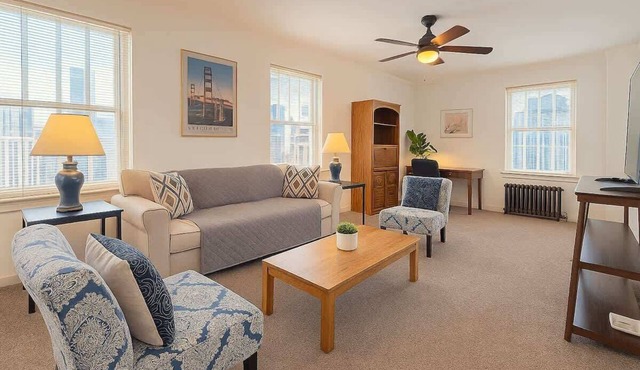 Stylish Gold Coast 1BR with Vintage Flair