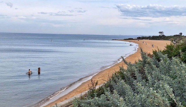 Stylish Hampton Beach Retreat