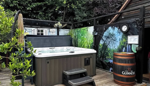 Stylish holiday home with a hot tub.