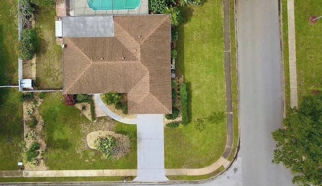 Stylish Home near Beaches - Heated Pool - Oasis