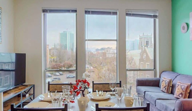 Stylish Home With Free ParkingFA