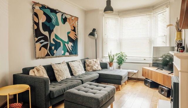 Stylish Home with Sunny Garden