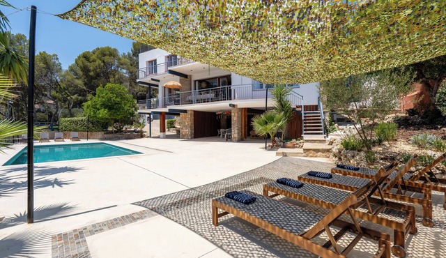 Stylish house with sea views in Bellamar - creative, relaxed & close to the beach