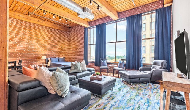 Stylish Industrial Loft in Downtown St. Louis