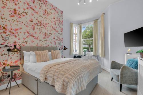 Stylish Lena Apartments Hammersmith by MySquare