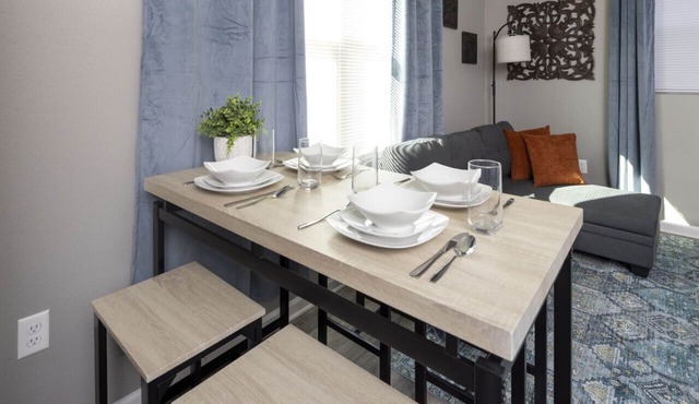 Stylish Little Rock Downtown Escape | Sleeps 7