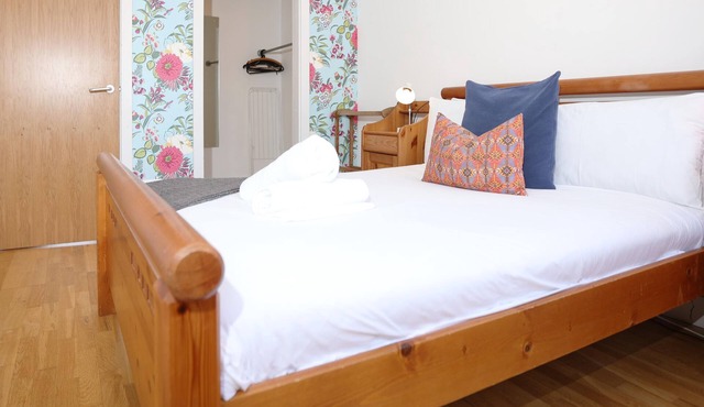 Stylish Loft Apartment, Central location, Parking