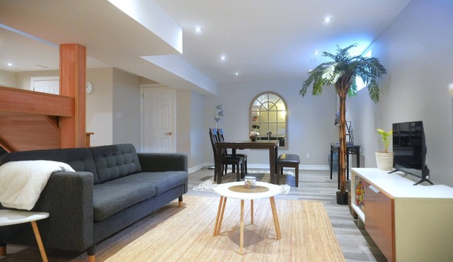 Stylish Lower Level Guest Suite in Family Home