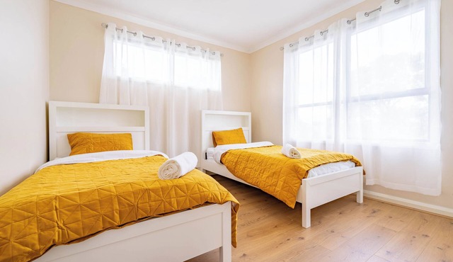 Stylish, modern and secure family home!