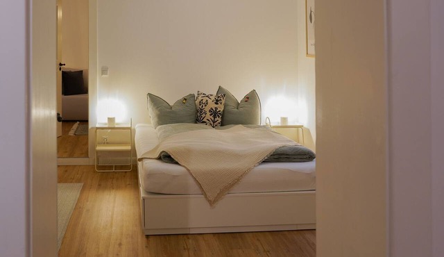 Stylish, modern old flat in the centre in Coburg