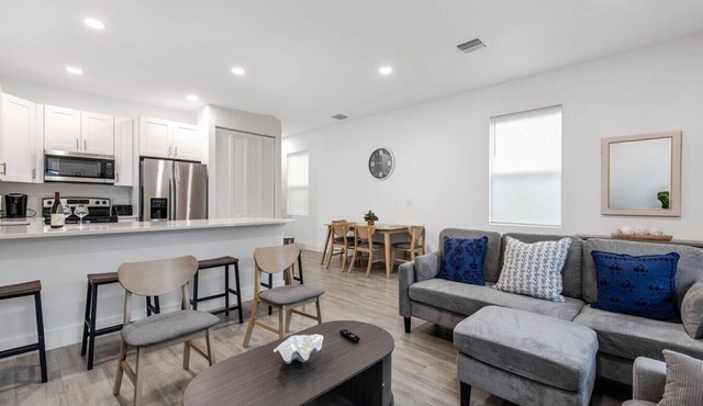 Stylish Newly Built Retreat