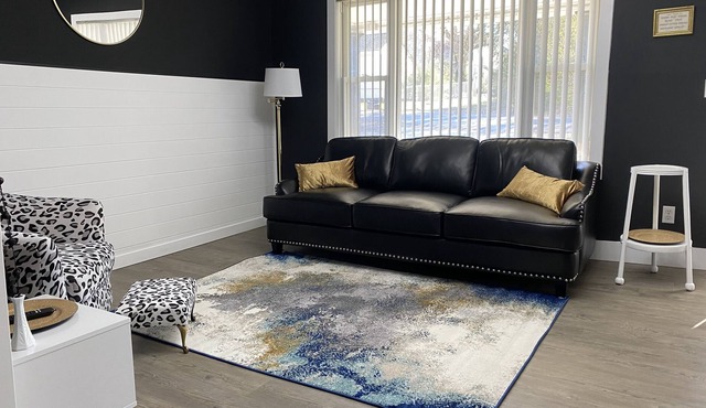 Stylish Newly Renovated...