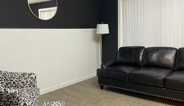 Stylish Newly Renovated