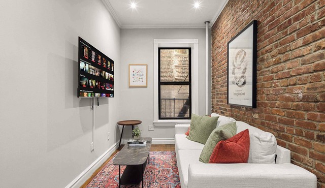 Stylish Nolita Gem | Walk to SoHo & Little Italy