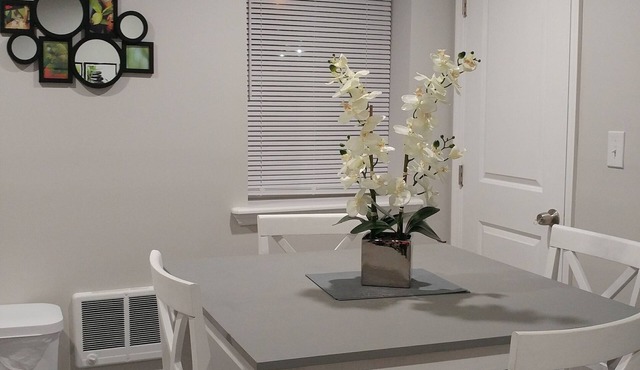 Stylish & Private 1BR Apartment - 25mins from Philly Center City