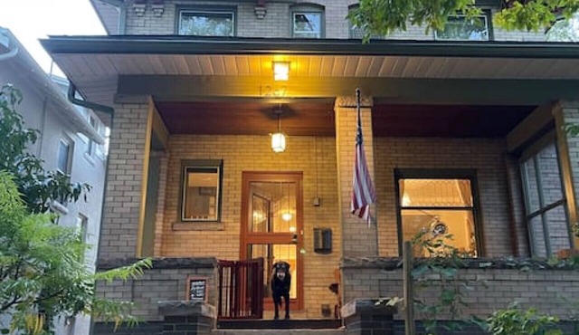 Stylish Remodeled Congress Park Palace I Sleeps 10