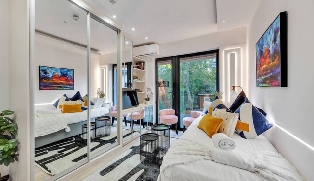 Stylish Retreat, Perfectly Cozy – Ideal Locale